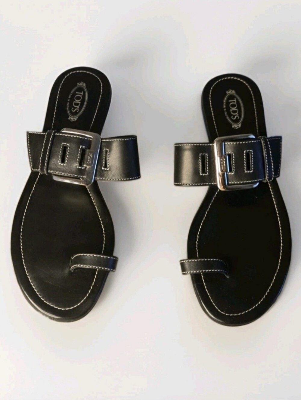 Tod's Black Leather Slide Sandals with Silver Buckle Accents Sz 41-EU - Picture 3 of 6